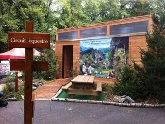 Mobibois une cabane amovible très bien conçue par l'ONF