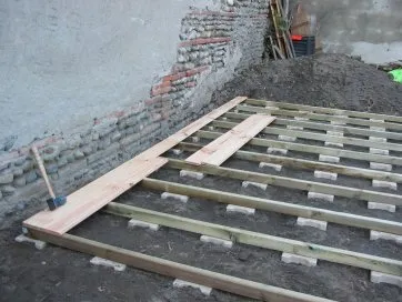 1ère ligne de lames de parquet